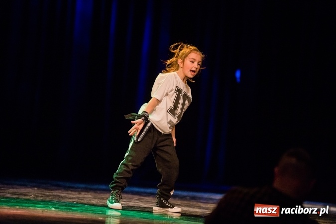 Zdjęcie w galerii na portalu naszraciborz.pl: Skaza wystąpiła charytatywnie dla Oliwii wiadomości z regionu