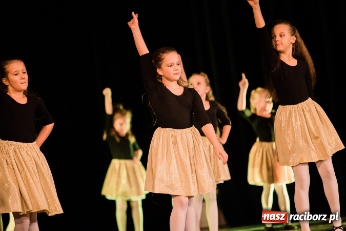 Zdjęcie w galerii na portalu naszraciborz.pl: Skaza wystąpiła charytatywnie dla Oliwii wiadomości z regionu