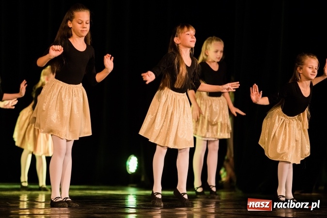 Zdjęcie w galerii na portalu naszraciborz.pl: Skaza wystąpiła charytatywnie dla Oliwii wiadomości z regionu