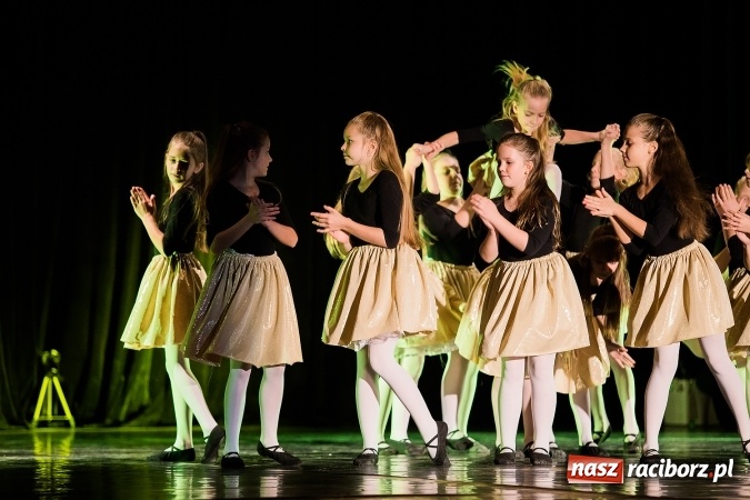 Zdjęcie w galerii na portalu naszraciborz.pl: Skaza wystąpiła charytatywnie dla Oliwii wiadomości z regionu