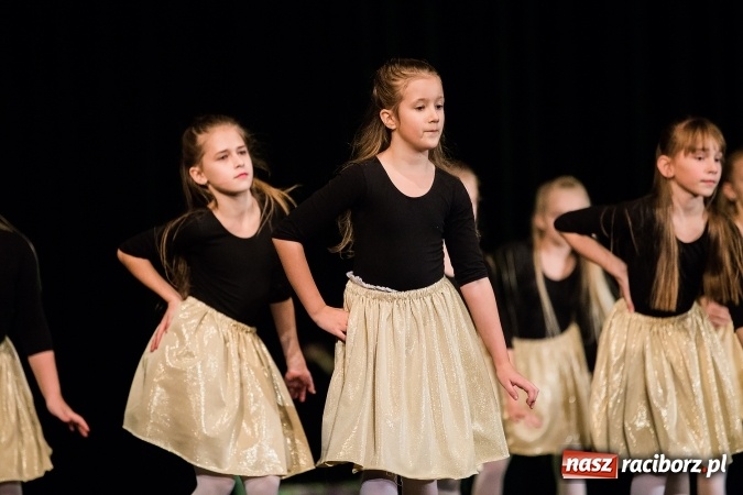 Zdjęcie w galerii na portalu naszraciborz.pl: Skaza wystąpiła charytatywnie dla Oliwii wiadomości z regionu