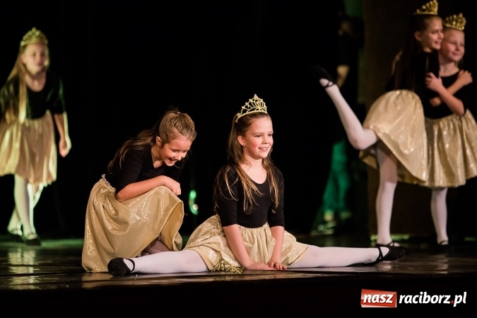 Zdjęcie w galerii na portalu naszraciborz.pl: Skaza wystąpiła charytatywnie dla Oliwii wiadomości z regionu