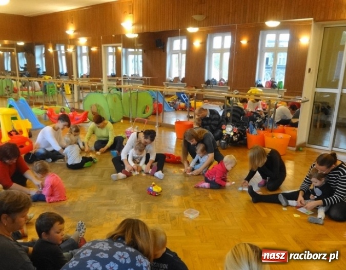 Zdjęcie w galerii na portalu naszraciborz.pl: Dokąd wybrały się Fikusie?  wiadomości z regionu
