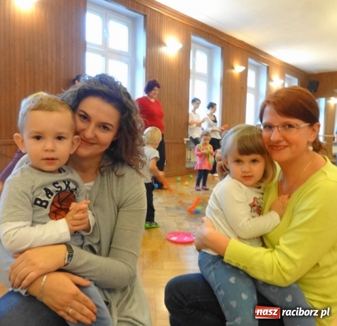 Zdjęcie w galerii na portalu naszraciborz.pl: Dokąd wybrały się Fikusie?  wiadomości z regionu