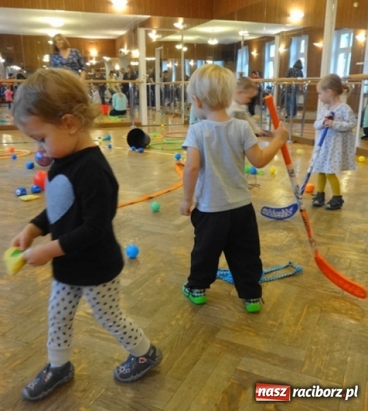 Zdjęcie w galerii na portalu naszraciborz.pl: Dokąd wybrały się Fikusie?  wiadomości z regionu