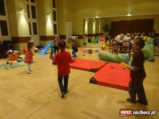 Zdjęcie w galerii na portalu naszraciborz.pl: Dokąd wybrały się Fikusie?  wiadomości z regionu