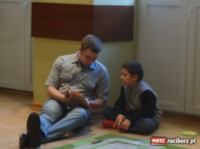 Zdjęcie w galerii na portalu naszraciborz.pl: Dokąd wybrały się Fikusie?  wiadomości z regionu
