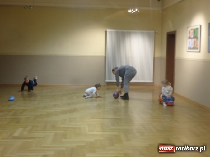 Zdjęcie w galerii na portalu naszraciborz.pl: Dokąd wybrały się Fikusie?  wiadomości z regionu