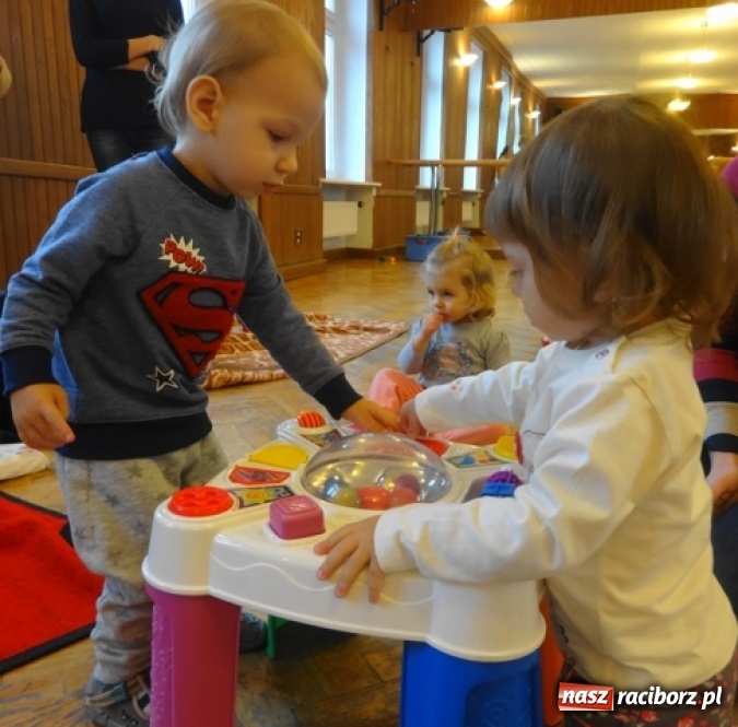 Zdjęcie w galerii na portalu naszraciborz.pl: Dokąd wybrały się Fikusie?  wiadomości z regionu