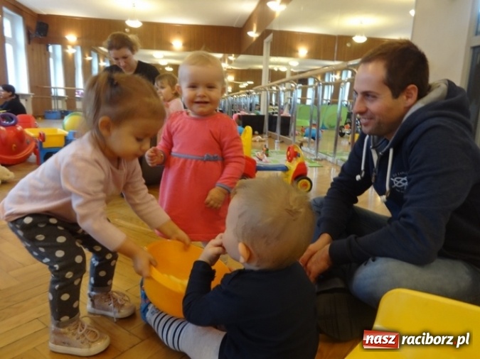 Zdjęcie w galerii na portalu naszraciborz.pl: Dokąd wybrały się Fikusie?  wiadomości z regionu