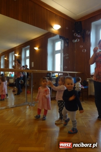 Zdjęcie w galerii na portalu naszraciborz.pl: Dokąd wybrały się Fikusie?  wiadomości z regionu