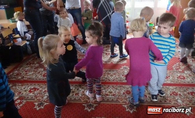 Zdjęcie w galerii na portalu naszraciborz.pl: Dokąd wybrały się Fikusie?  wiadomości z regionu