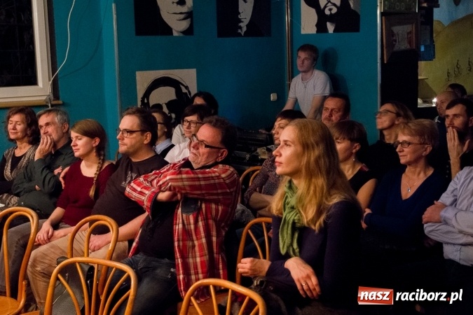 Zdjęcie w galerii na portalu naszraciborz.pl: Lidia Pospieszalska wystąpiła na Końcu Świata wiadomości z regionu