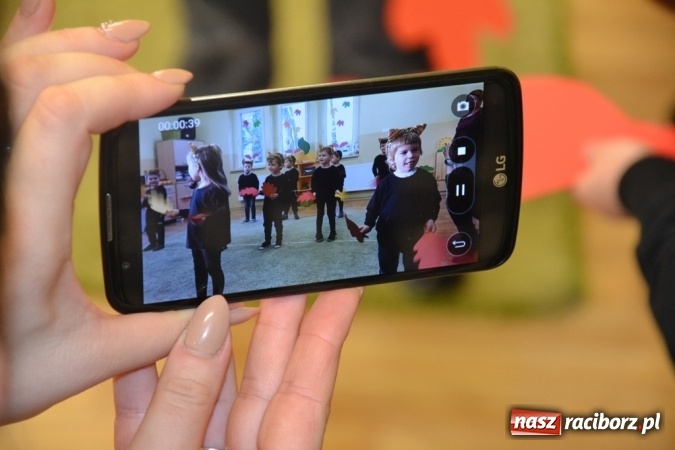 Zdjęcie w galerii na portalu naszraciborz.pl: Kiermasz adwentowy Przedszkola w Rudach to już tradycja!  wiadomości z regionu