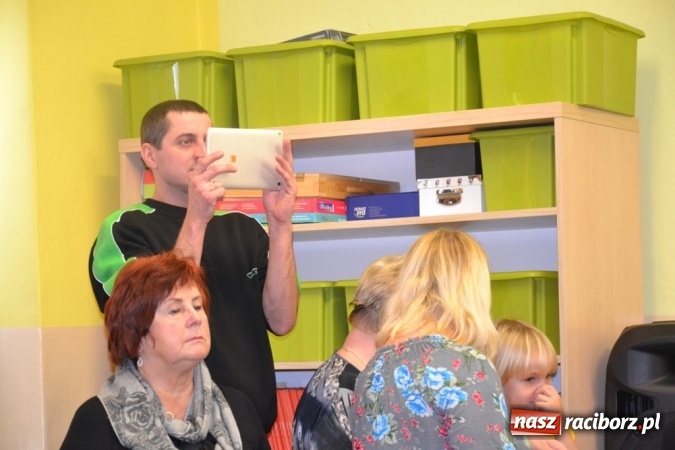 Zdjęcie w galerii na portalu naszraciborz.pl: Kiermasz adwentowy Przedszkola w Rudach to już tradycja!  wiadomości z regionu