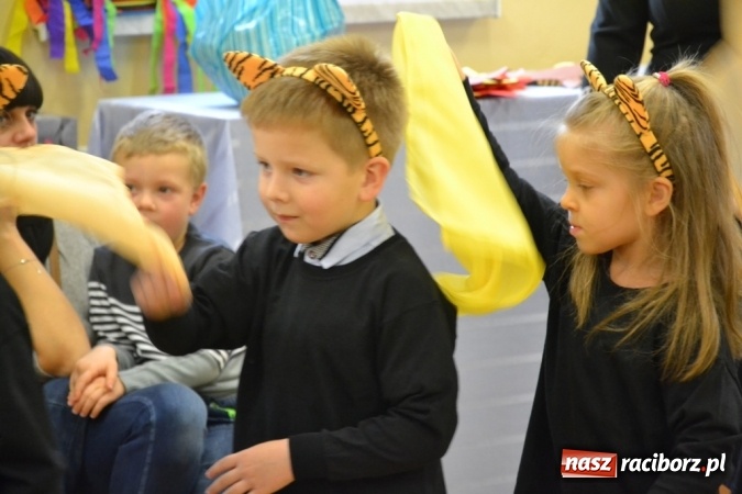 Zdjęcie w galerii na portalu naszraciborz.pl: Kiermasz adwentowy Przedszkola w Rudach to już tradycja!  wiadomości z regionu