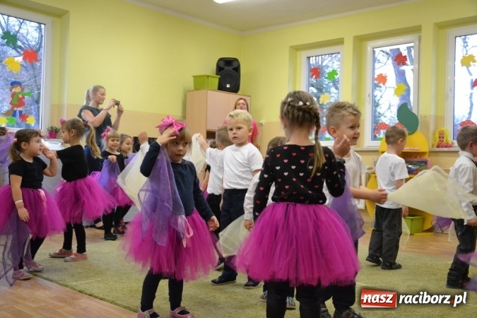 Zdjęcie w galerii na portalu naszraciborz.pl: Kiermasz adwentowy Przedszkola w Rudach to już tradycja!  wiadomości z regionu