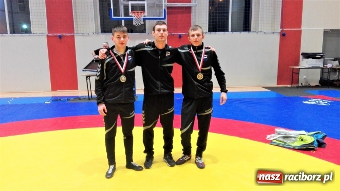 Zdjęcie w galerii na portalu naszraciborz.pl: Filip Petrończak i Mateusz Szewczuk na pierwszym miejscu w Pucharze Polski w zapasach w stylu klasycznym wiadomości z regionu