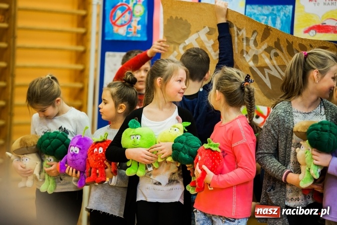 Zdjęcie w galerii na portalu naszraciborz.pl: W Szkole Podstawowej nr 13 podsumowano tydzień profilaktyki wiadomości z regionu