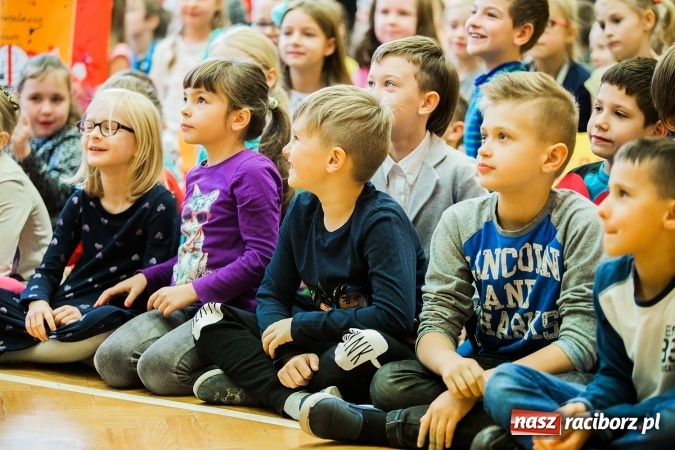 Zdjęcie w galerii na portalu naszraciborz.pl: W Szkole Podstawowej nr 13 podsumowano tydzień profilaktyki wiadomości z regionu
