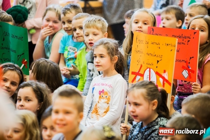 Zdjęcie w galerii na portalu naszraciborz.pl: W Szkole Podstawowej nr 13 podsumowano tydzień profilaktyki wiadomości z regionu