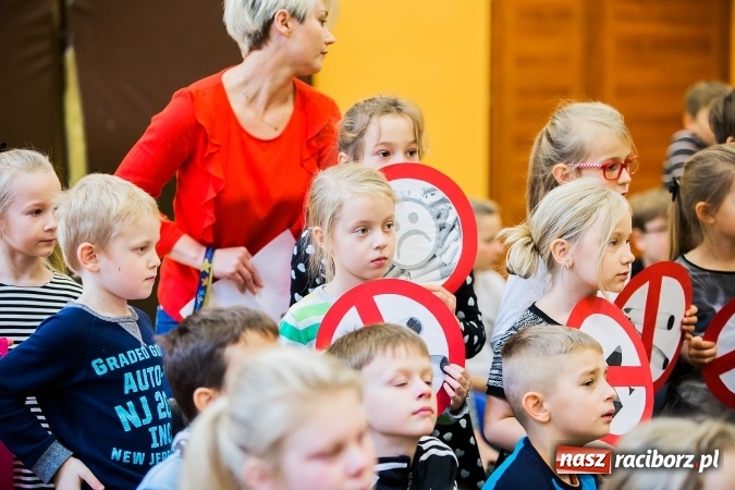 Zdjęcie w galerii na portalu naszraciborz.pl: W Szkole Podstawowej nr 13 podsumowano tydzień profilaktyki wiadomości z regionu