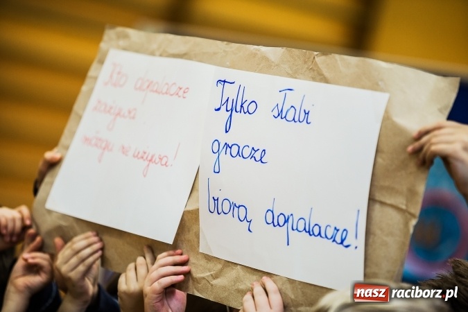 Zdjęcie w galerii na portalu naszraciborz.pl: W Szkole Podstawowej nr 13 podsumowano tydzień profilaktyki wiadomości z regionu