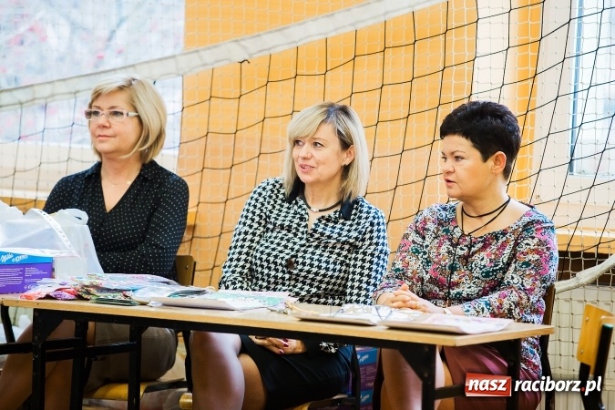 Zdjęcie w galerii na portalu naszraciborz.pl: W Szkole Podstawowej nr 13 podsumowano tydzień profilaktyki wiadomości z regionu