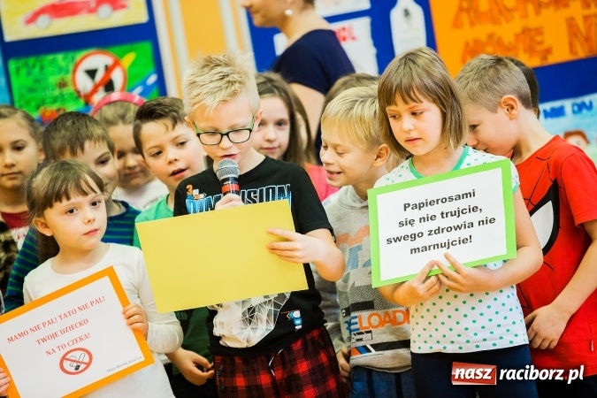Zdjęcie w galerii na portalu naszraciborz.pl: W Szkole Podstawowej nr 13 podsumowano tydzień profilaktyki wiadomości z regionu