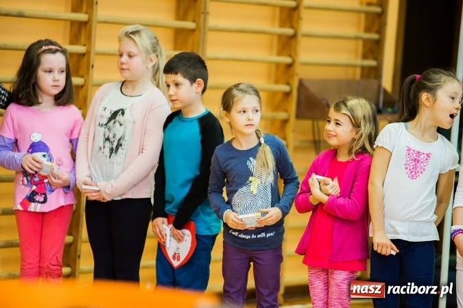 Zdjęcie w galerii na portalu naszraciborz.pl: W Szkole Podstawowej nr 13 podsumowano tydzień profilaktyki wiadomości z regionu