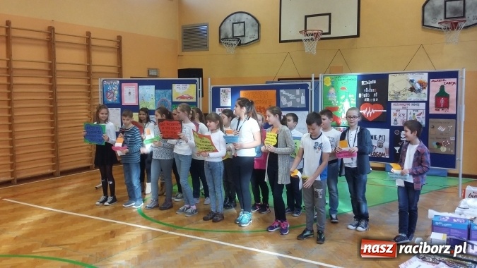 Zdjęcie w galerii na portalu naszraciborz.pl: W Szkole Podstawowej nr 13 podsumowano tydzień profilaktyki wiadomości z regionu