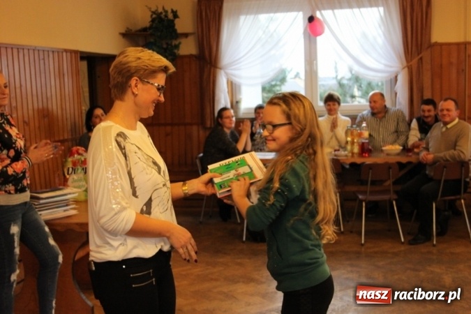 Zdjęcie w galerii na portalu naszraciborz.pl: Niedzielne spotkanie schlagballist&oacute;w w sali OSP Wojnowice wiadomości z regionu