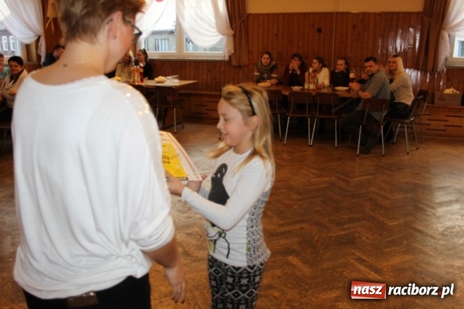 Zdjęcie w galerii na portalu naszraciborz.pl: Niedzielne spotkanie schlagballist&oacute;w w sali OSP Wojnowice wiadomości z regionu