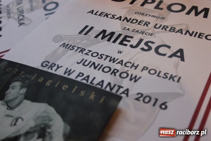 Zdjęcie w galerii na portalu naszraciborz.pl: Niedzielne spotkanie schlagballist&oacute;w w sali OSP Wojnowice wiadomości z regionu