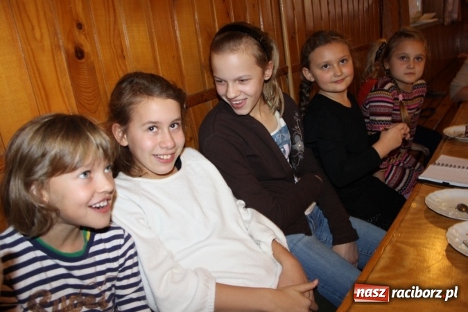 Zdjęcie w galerii na portalu naszraciborz.pl: Niedzielne spotkanie schlagballist&oacute;w w sali OSP Wojnowice wiadomości z regionu