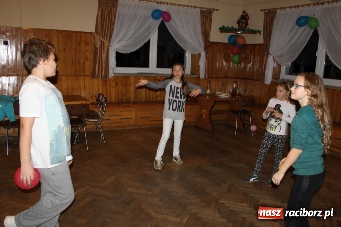 Zdjęcie w galerii na portalu naszraciborz.pl: Niedzielne spotkanie schlagballist&oacute;w w sali OSP Wojnowice wiadomości z regionu