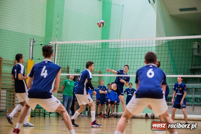 Zdjęcie w galerii na portalu naszraciborz.pl: Dwa oblicza kadetów Rafako. Udana pogoń Bielska-Białej wiadomości z regionu