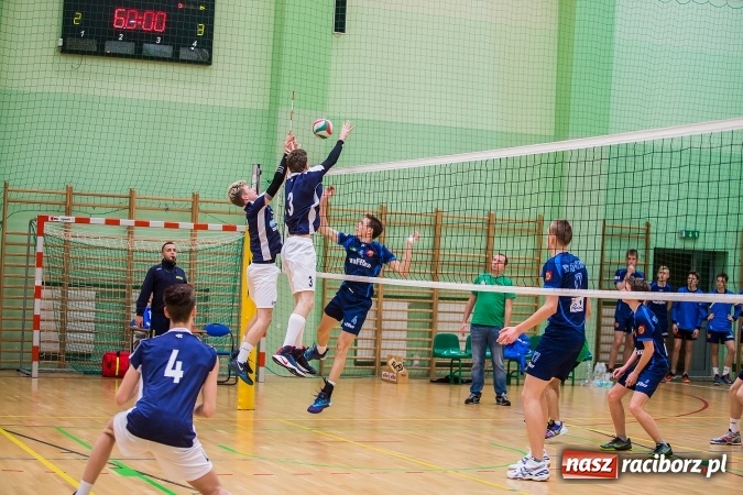 Zdjęcie w galerii na portalu naszraciborz.pl: Dwa oblicza kadetów Rafako. Udana pogoń Bielska-Białej wiadomości z regionu