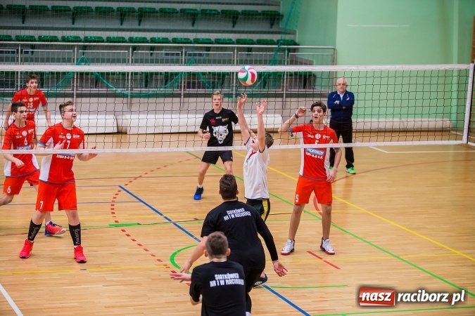 Zdjęcie w galerii na portalu naszraciborz.pl: Dwa oblicza kadetów Rafako. Udana pogoń Bielska-Białej wiadomości z regionu