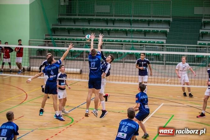 Zdjęcie w galerii na portalu naszraciborz.pl: Dwa oblicza kadetów Rafako. Udana pogoń Bielska-Białej wiadomości z regionu