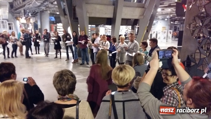 Zdjęcie w galerii na portalu naszraciborz.pl: Nauczyciele SP 1 na warsztatach w Centrum Nauki Kopernik wiadomości z regionu