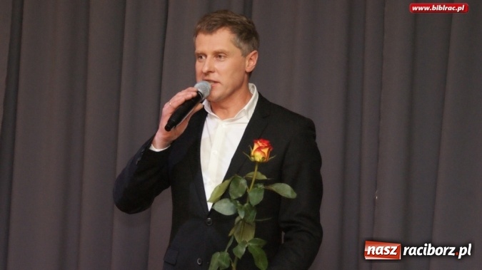 Zdjęcie w galerii na portalu naszraciborz.pl: Nocna szychta w bibliotece za nami wiadomości z regionu