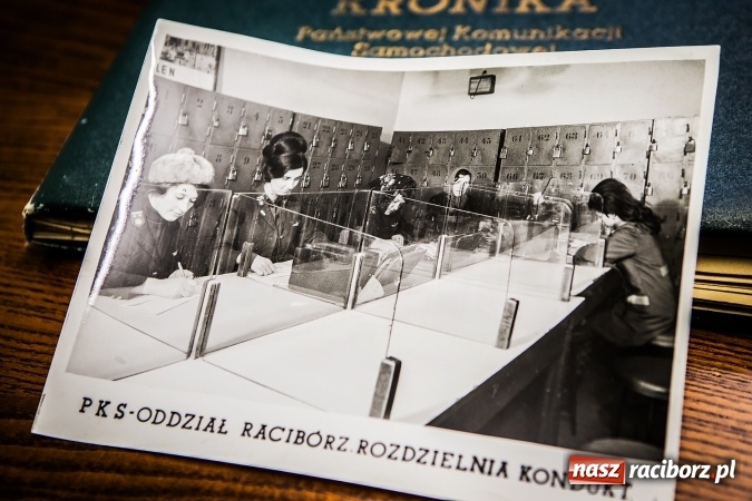 Zdjęcie w galerii na portalu naszraciborz.pl: Autobusy raciborskiego PKS-u jeżdżą po drogach regionu i nie tylko już 65 lat! wiadomości z regionu
