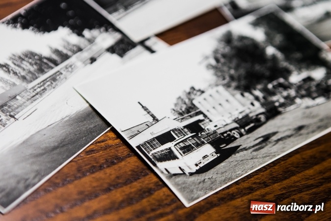 Zdjęcie w galerii na portalu naszraciborz.pl: Autobusy raciborskiego PKS-u jeżdżą po drogach regionu i nie tylko już 65 lat! wiadomości z regionu