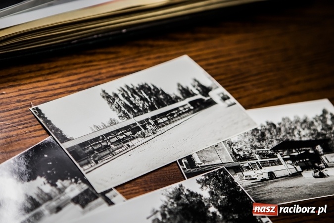 Zdjęcie w galerii na portalu naszraciborz.pl: Autobusy raciborskiego PKS-u jeżdżą po drogach regionu i nie tylko już 65 lat! wiadomości z regionu