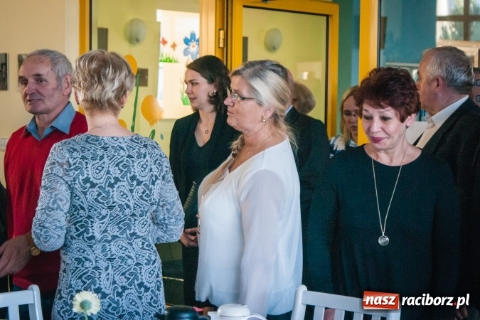 Zdjęcie w galerii na portalu naszraciborz.pl: Każdy ma coś, co może dać innym. Dzień pracownika socjalnego w DPS Złota Jesień wiadomości z regionu