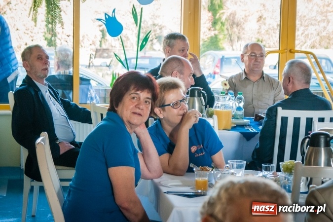 Zdjęcie w galerii na portalu naszraciborz.pl: Każdy ma coś, co może dać innym. Dzień pracownika socjalnego w DPS Złota Jesień wiadomości z regionu