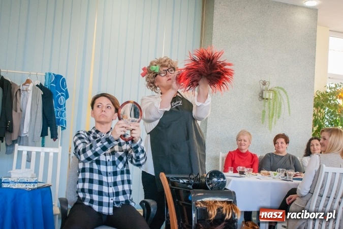 Zdjęcie w galerii na portalu naszraciborz.pl: Każdy ma coś, co może dać innym. Dzień pracownika socjalnego w DPS Złota Jesień wiadomości z regionu