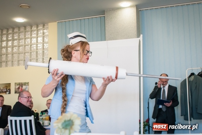 Zdjęcie w galerii na portalu naszraciborz.pl: Każdy ma coś, co może dać innym. Dzień pracownika socjalnego w DPS Złota Jesień wiadomości z regionu