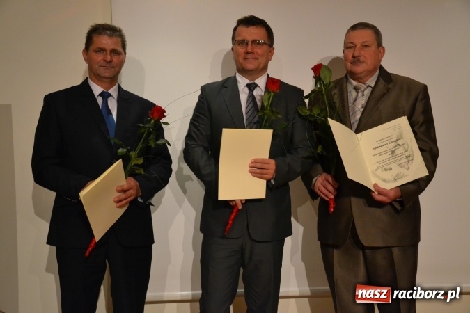 Zdjęcie w galerii na portalu naszraciborz.pl: Gmina Krzanowice honoruje aktywnych społecznie mieszkańc&oacute;w wiadomości z regionu